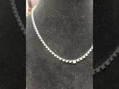 ৯২৫ সিলভার বনাম তামা বনাম ইস্পাত: কোন ধাতু আপনার জন্য সেরা?